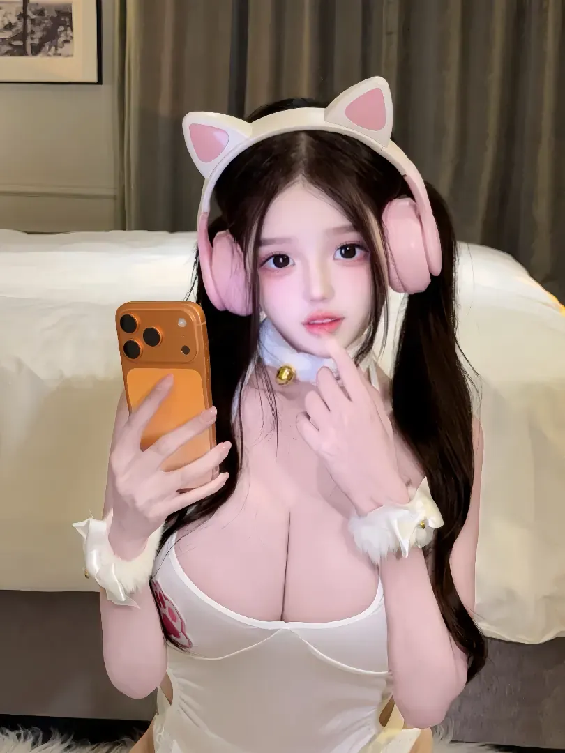 Y3482-166 徐汇极品童颜巨乳自媒体主播学生妹166E.08家3️⃣外5️⃣