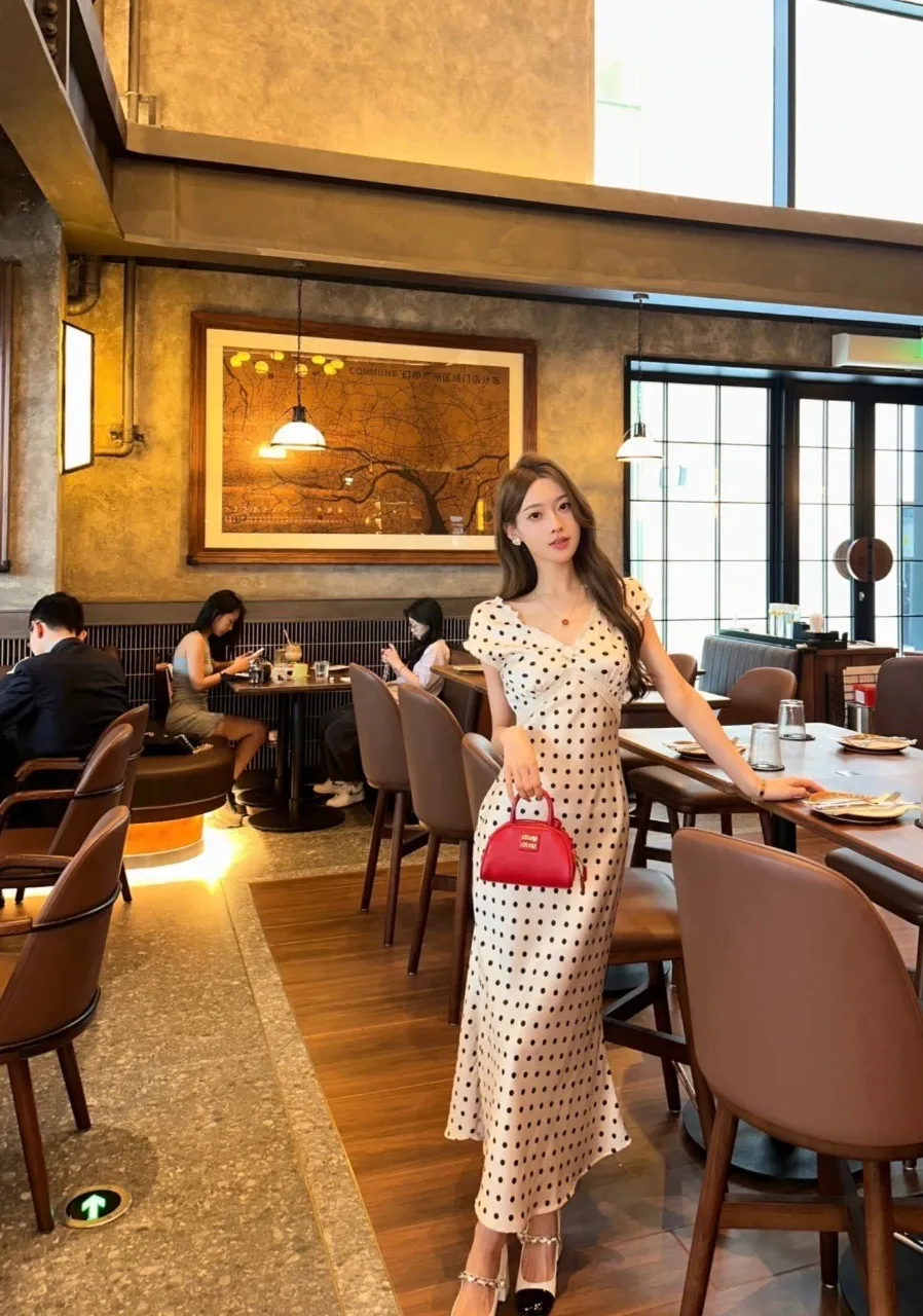 4520-欣欣 上海硬五北舞学姐车模御姐