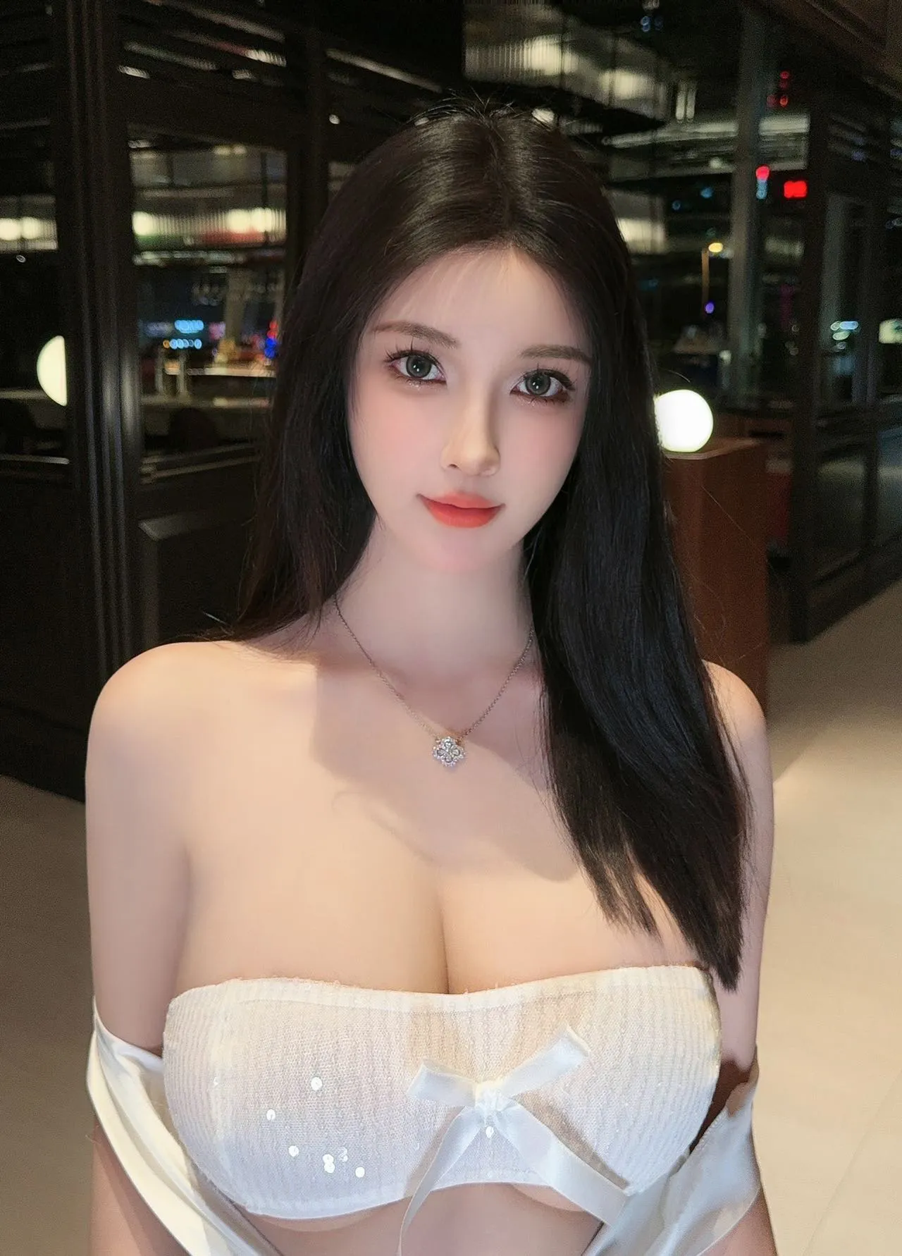 上海🦜黛黛 Gallery 1