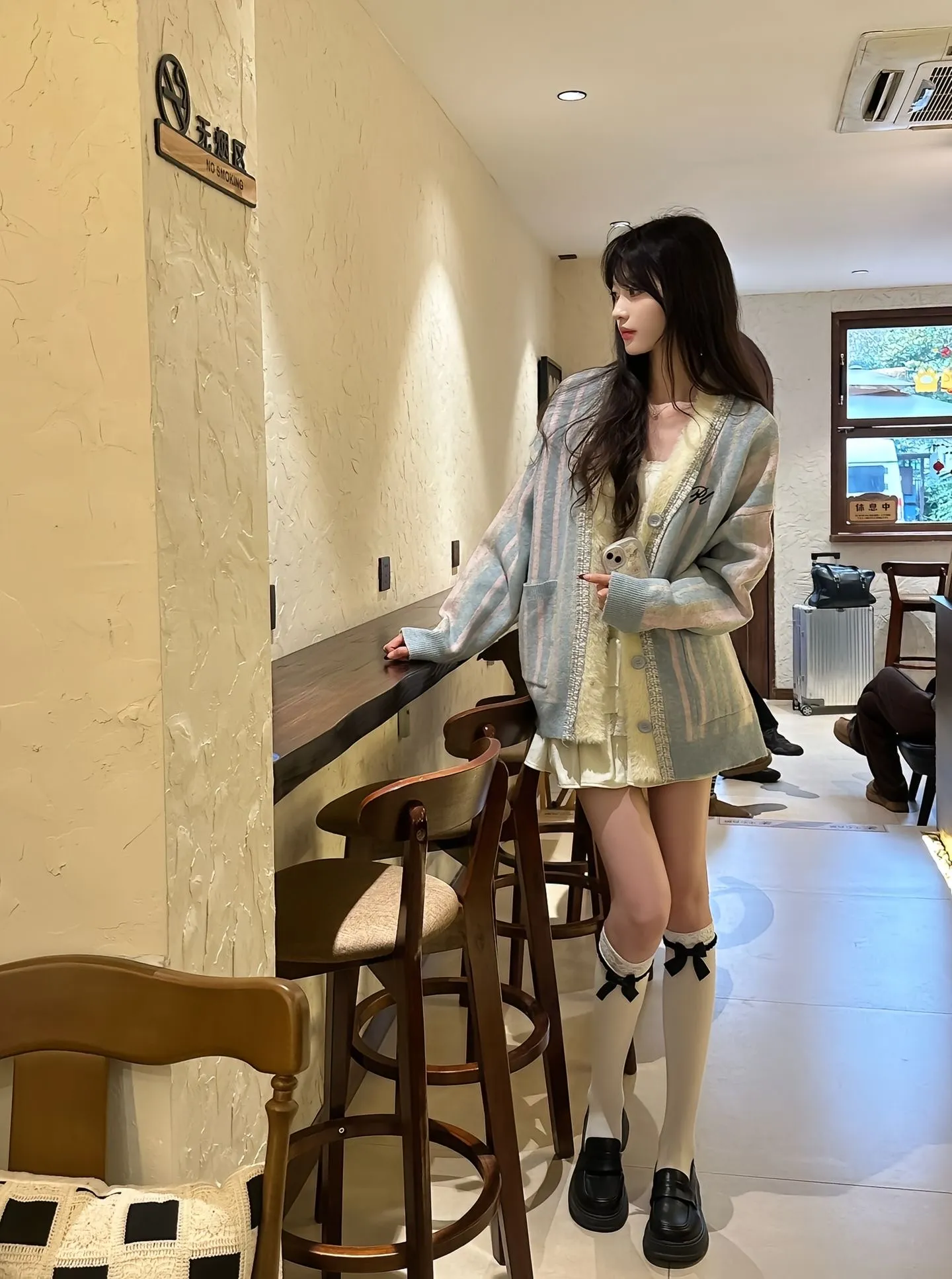 浦东 灵妹( 唇钉 大眼 金发 长腿 精灵耳 ) Gallery 4