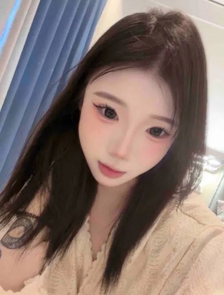 新人嫩妹 懂事热情 楠楠 Gallery 6