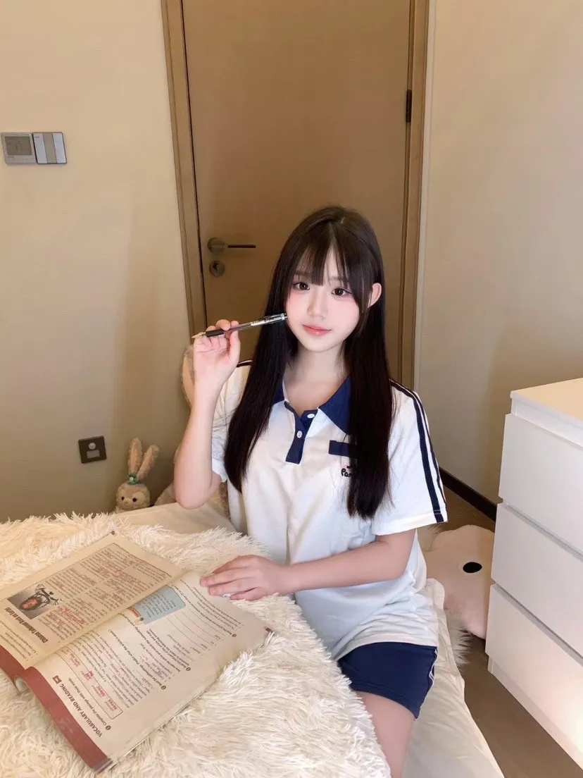 嘉定07年萝莉 图图 Gallery 6