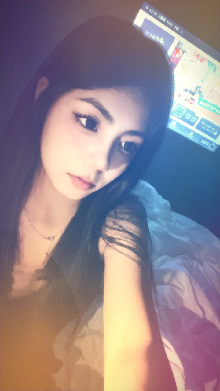 维族美女 白虎女孩 小艾 Gallery 5