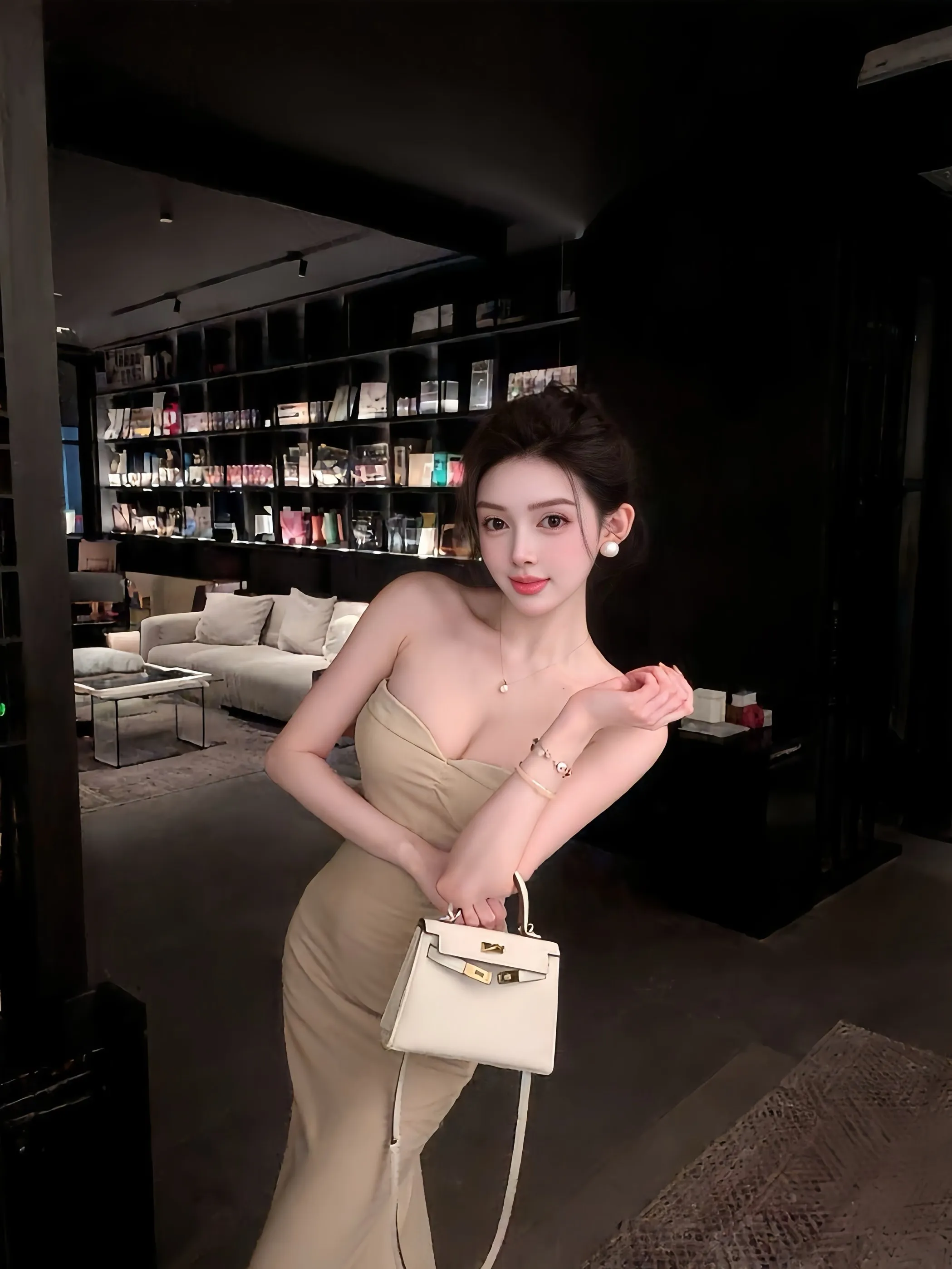 浦东网红博主 气质女神❤️舒言 黄单赔华子 Gallery 5