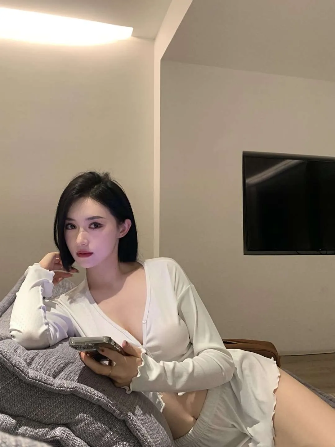 Y3127C-短发混血 浦东极品短发混血御姐 Gallery 4