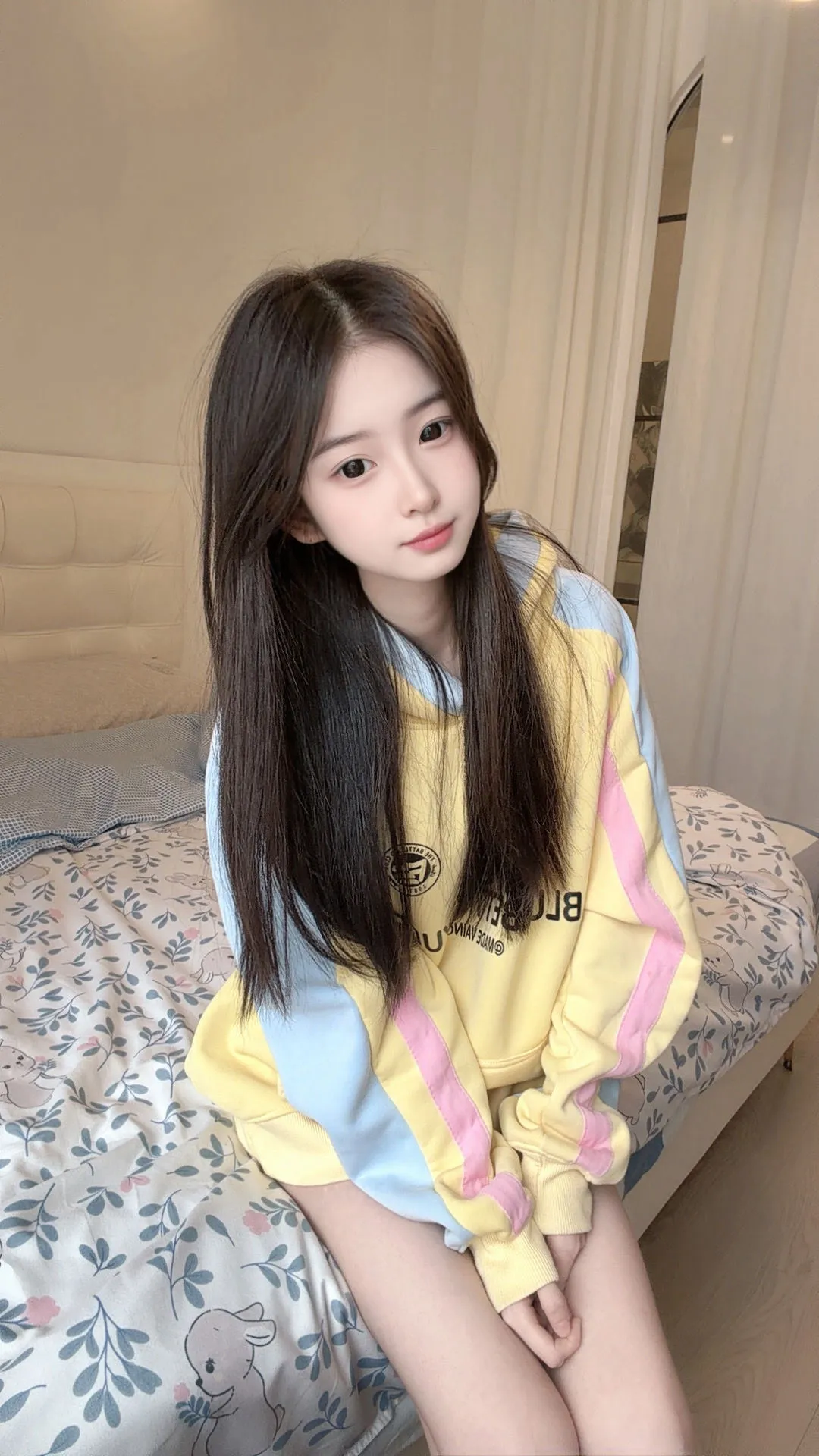 白虎萝莉 月月 新人开工