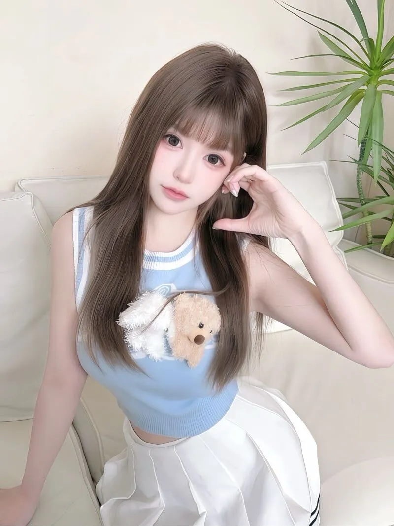 早早05 三点粉嫩 白虎 馒头一线天 Gallery 1