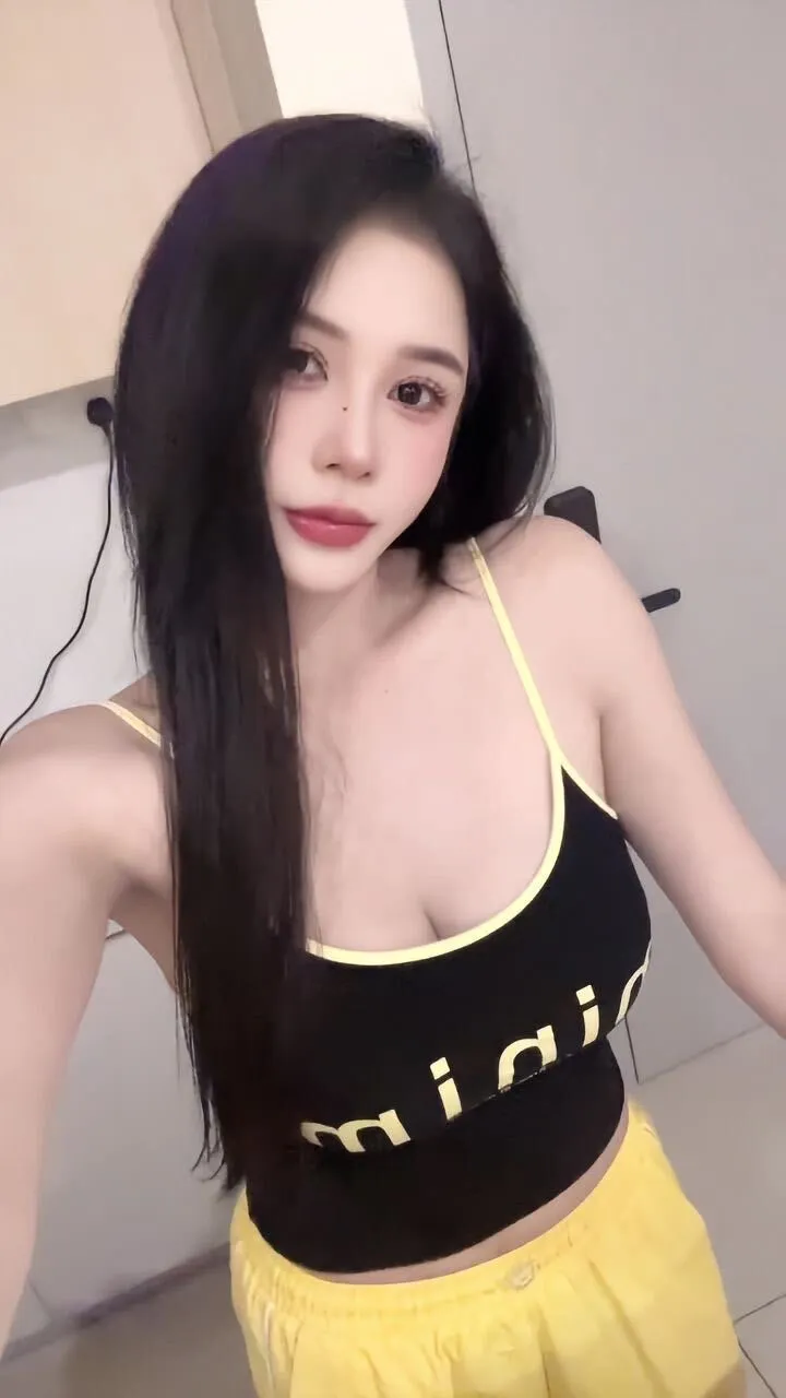 欣宝 大奶真胸 长发齐腰 Gallery 4