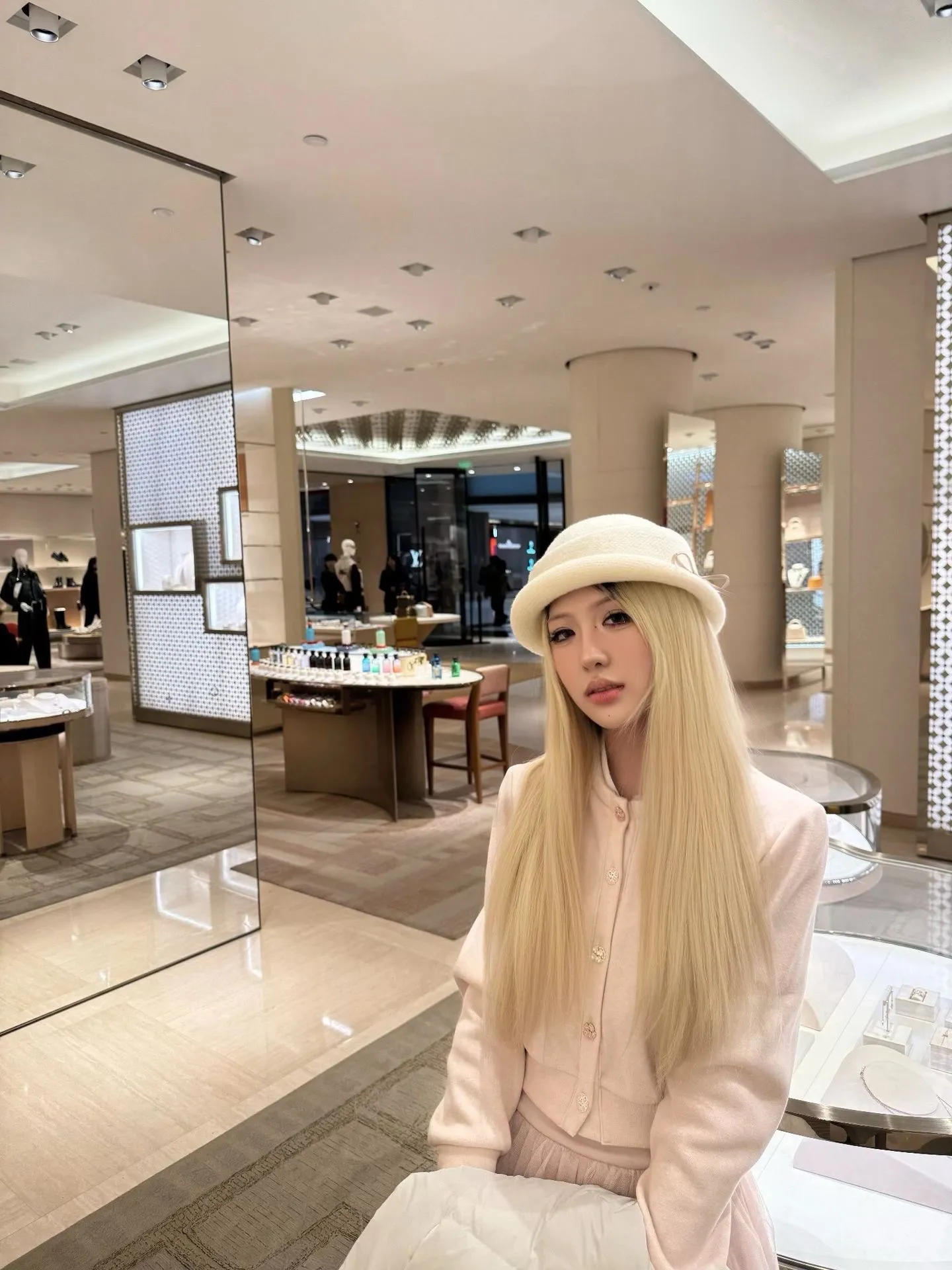 宝玲儿 少御 穴紧人美初次到沪 大⭕️品质 Gallery 5