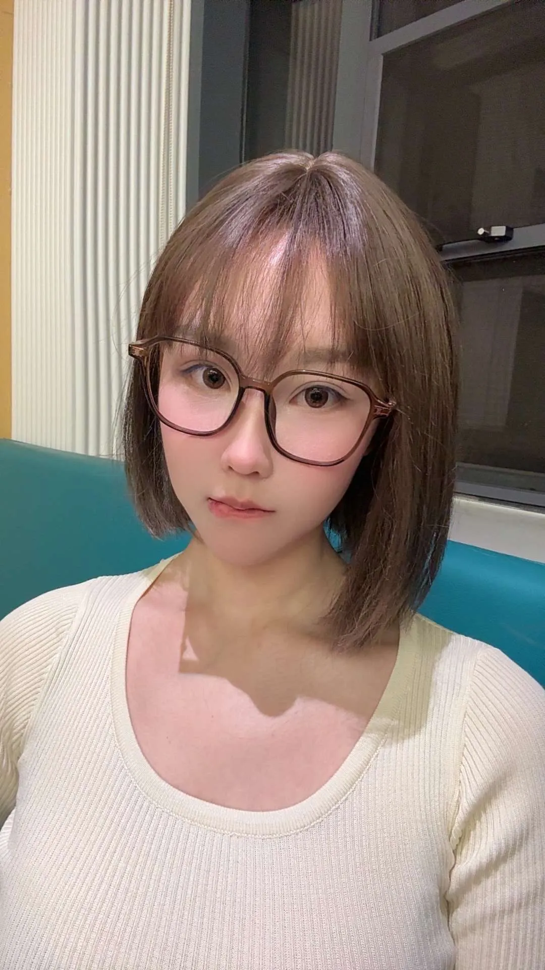 067新人素颜眼镜妹复工首开 🏠3外5 Gallery 1