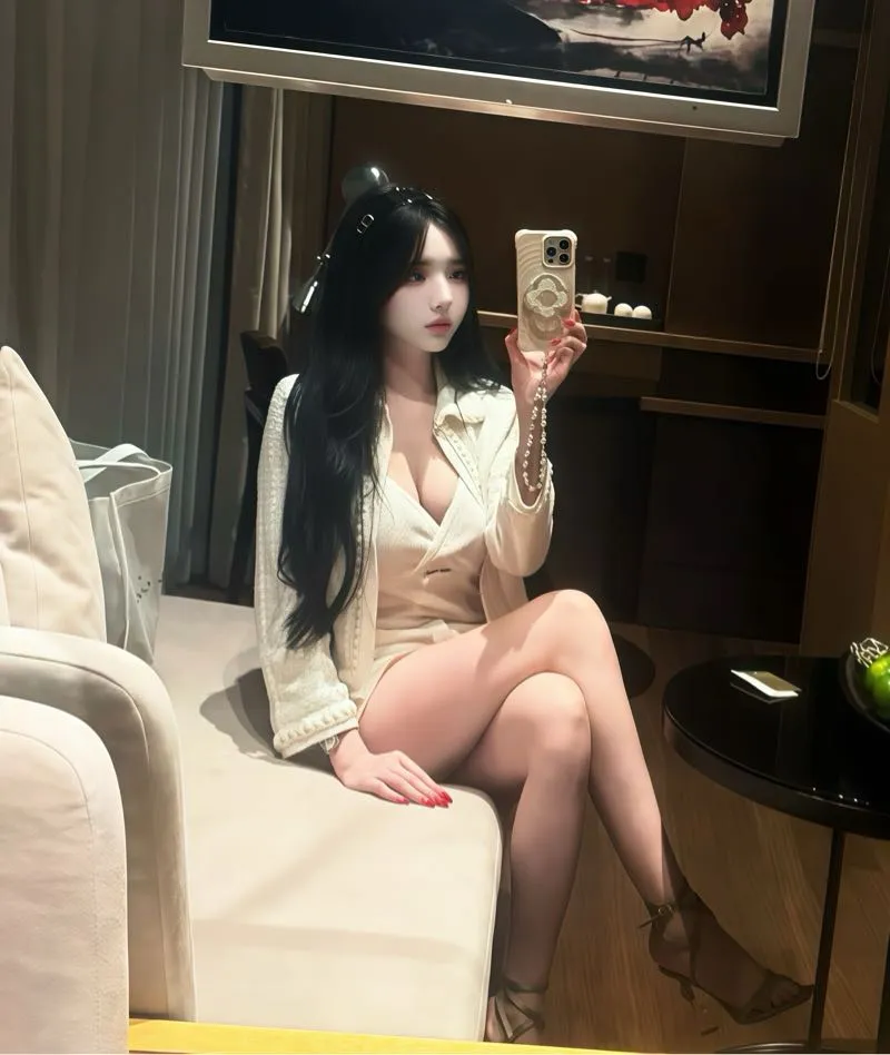 æŪéð
įŠč Gallery 5