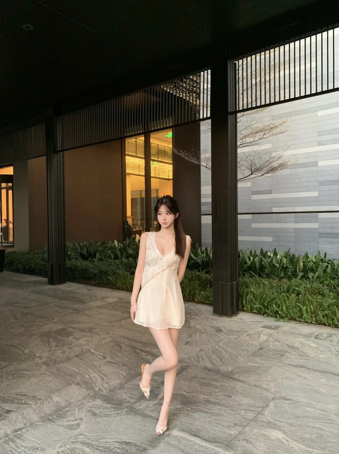 芊芊 Gallery 6