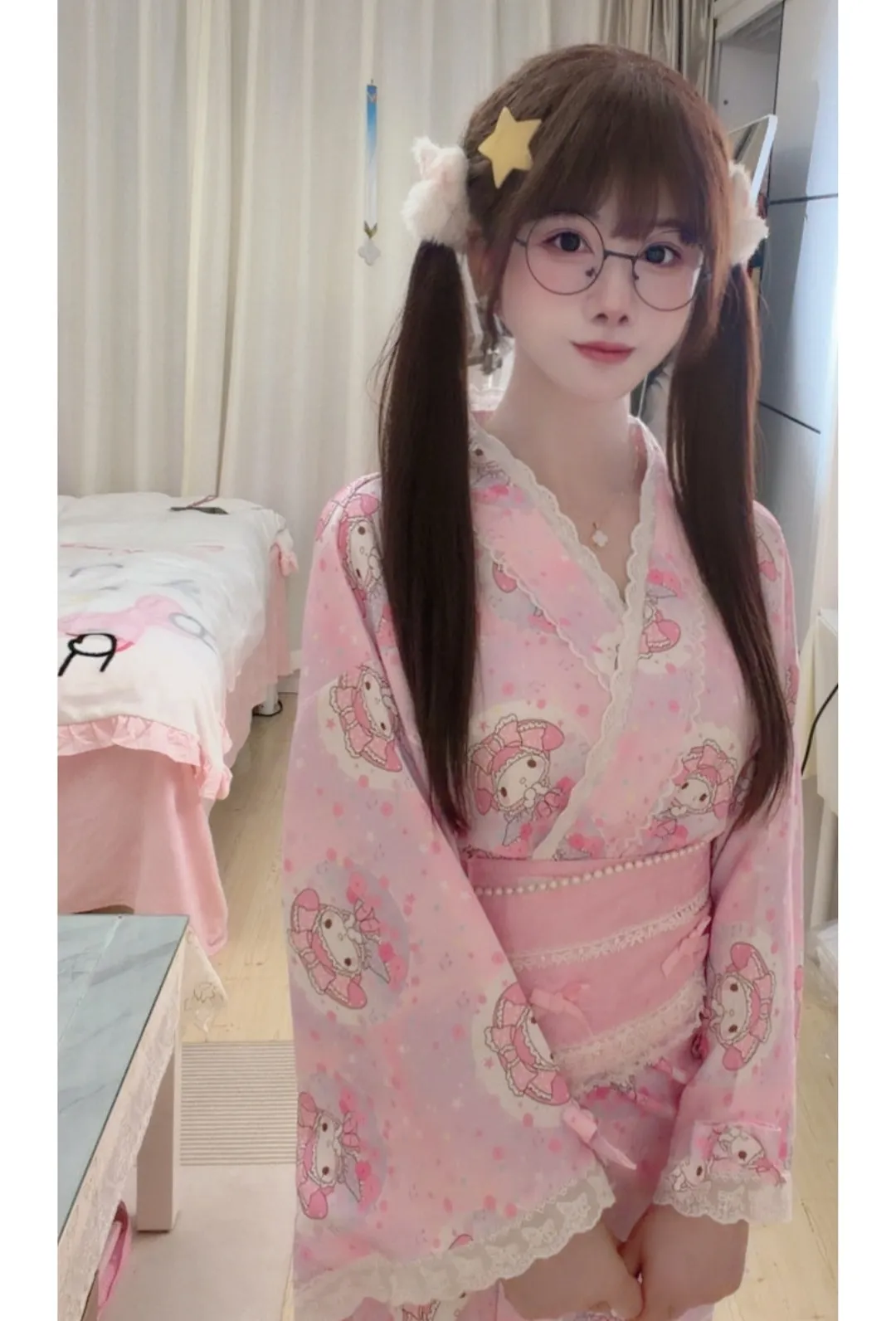 静安极品cos白又瘦白虎娅妮