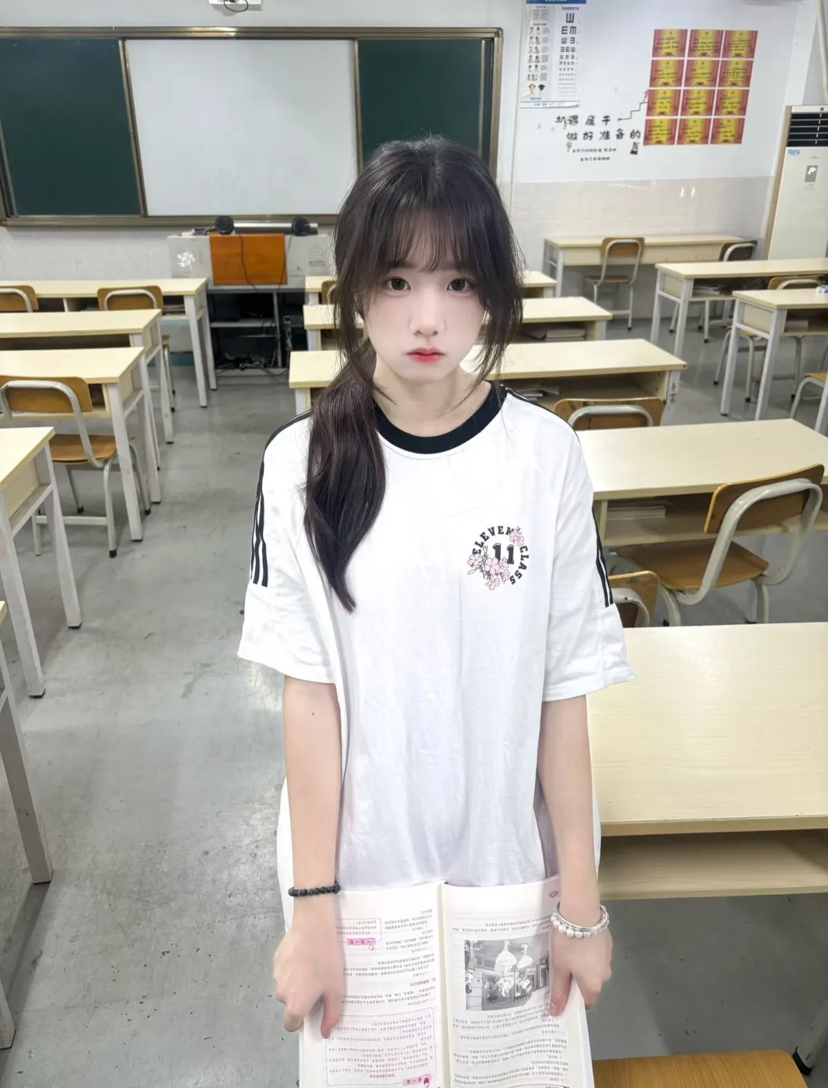 技师🏠雪雪刚破处下海兼职小萝莉 Gallery 6