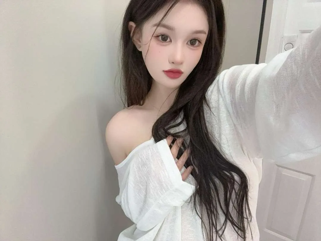 闵行05年米粒175大长腿学妹兼职 Gallery 3