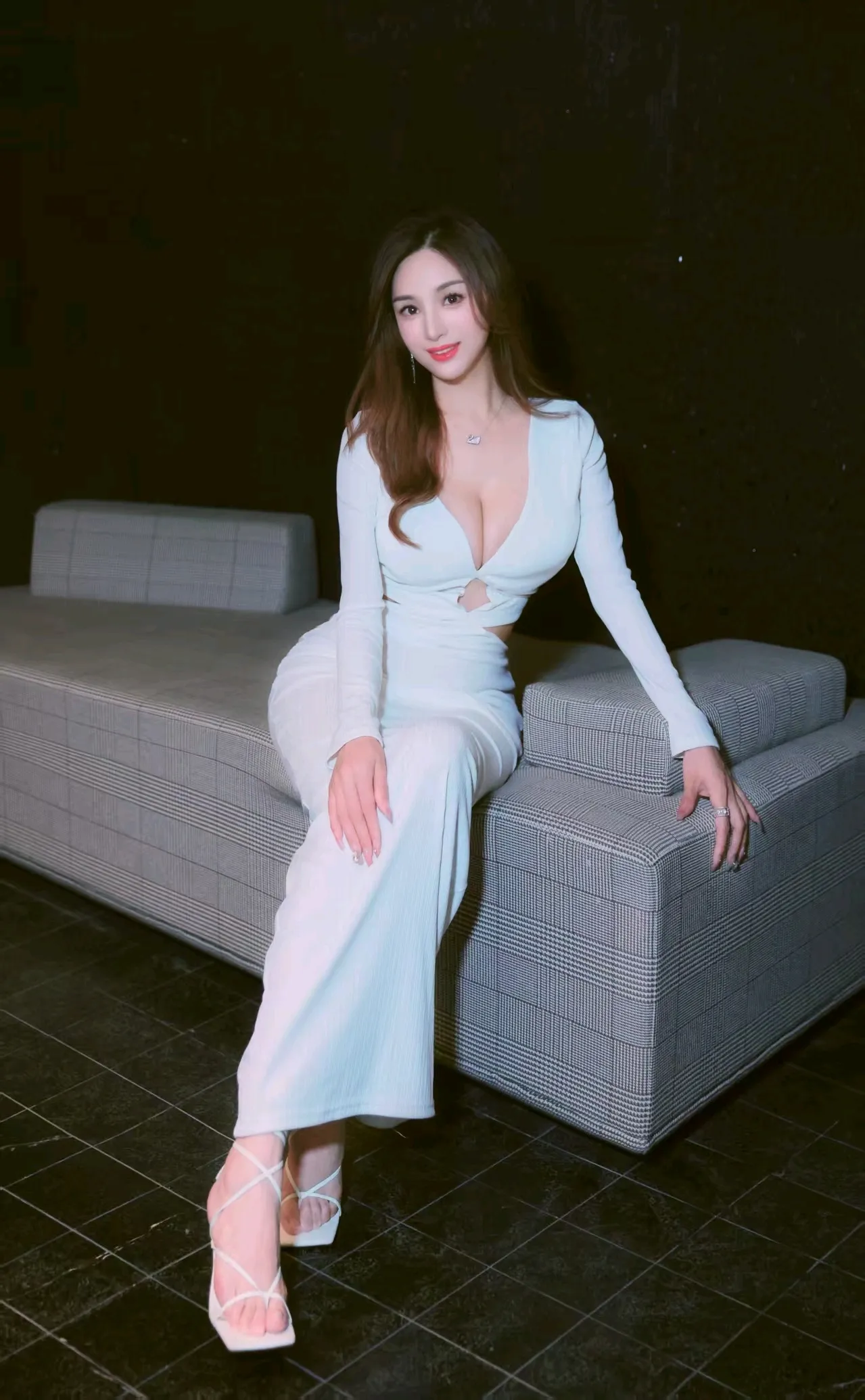 浦东极品御姐车模李诗诗 Gallery 5