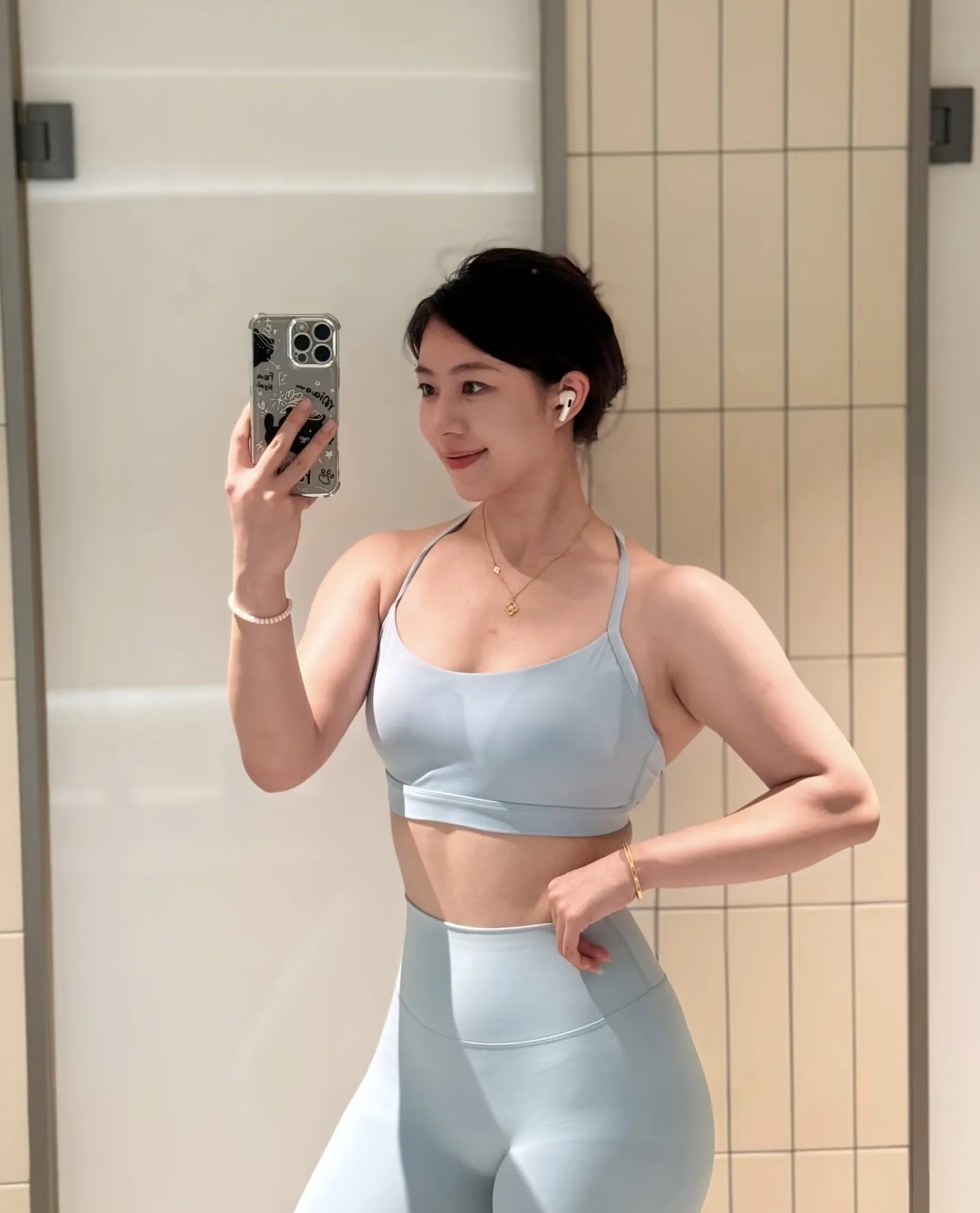 丹丹，健身达人刚下海大屁股蜜桃臀 Gallery 5