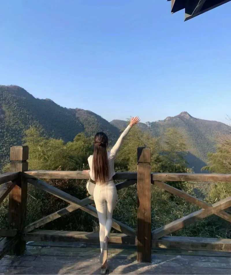 松江极品御姐 苏荷 Gallery 5