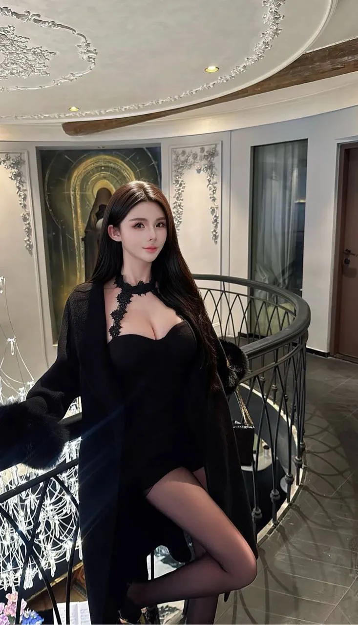 黄浦 默默 模特兼职首开 Gallery 4