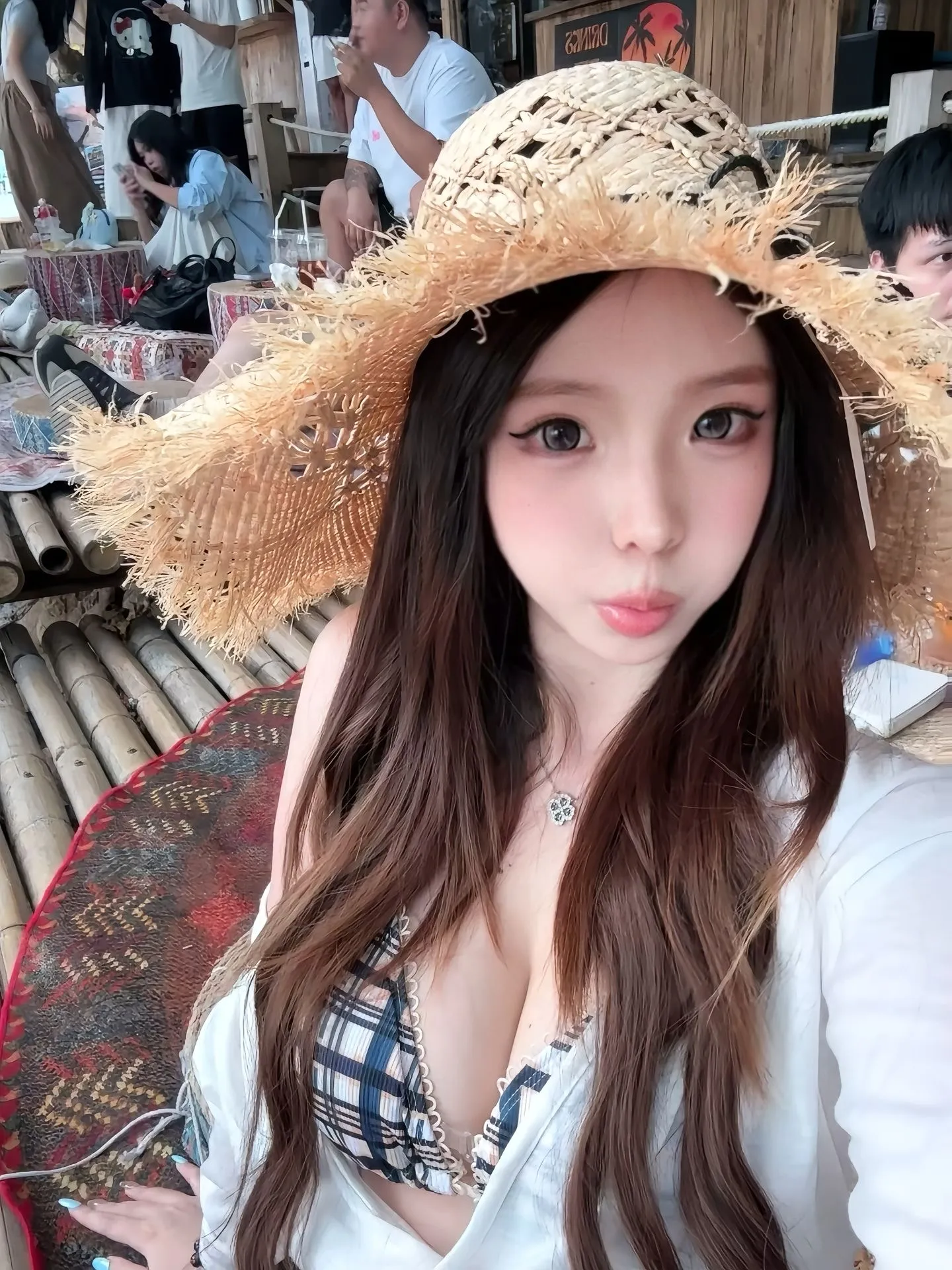 纯欲大宝贝 蛋蛋 丝滑细腰配翘臀