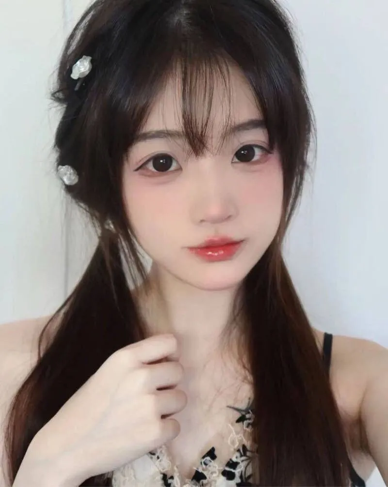 激萌白小纯青春女大学生 幼幼