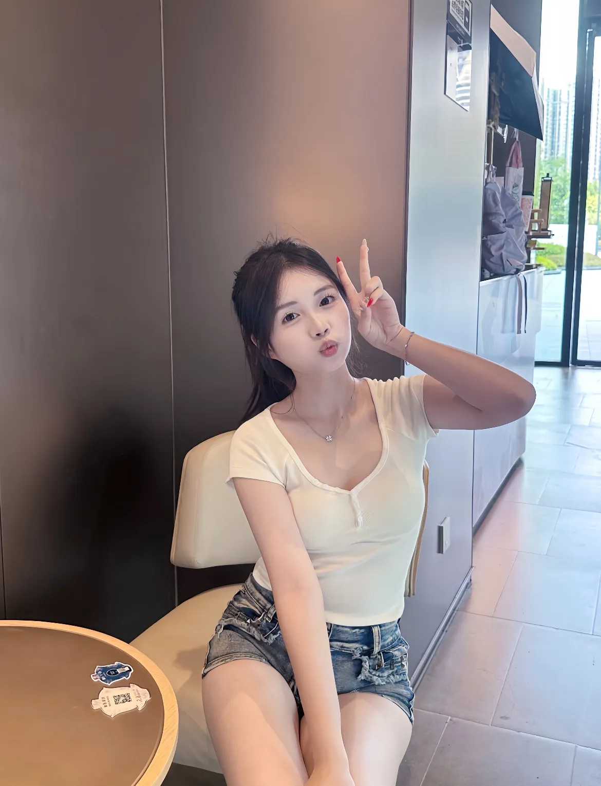 清纯美少女刚出社会被骗下海 初次下海  夏天 Gallery 2