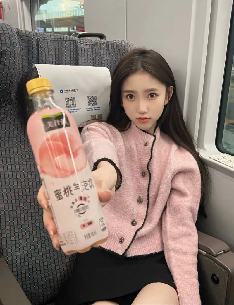 小兜 床上小野猫娇喘销魂