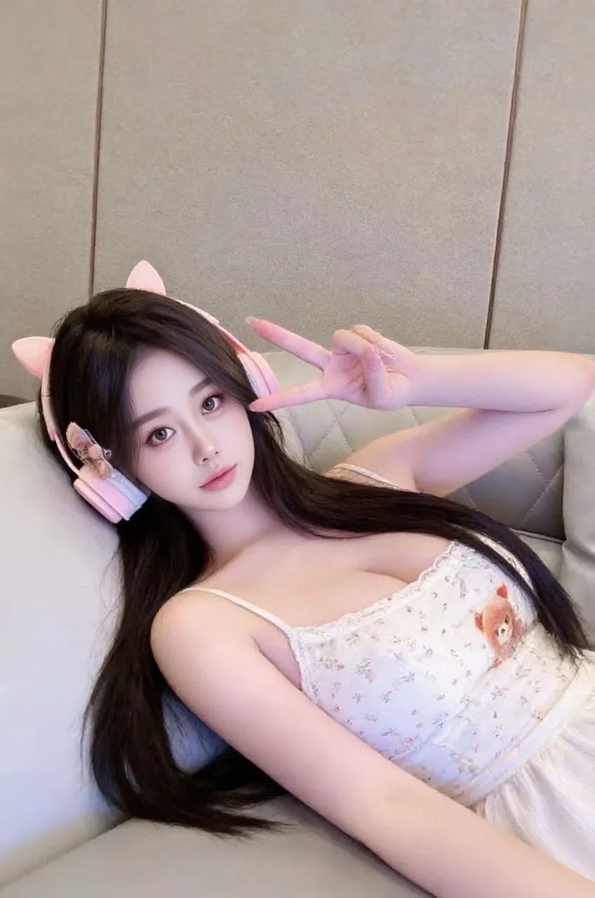 溜溜梅 极品萝御双修 Gallery 4