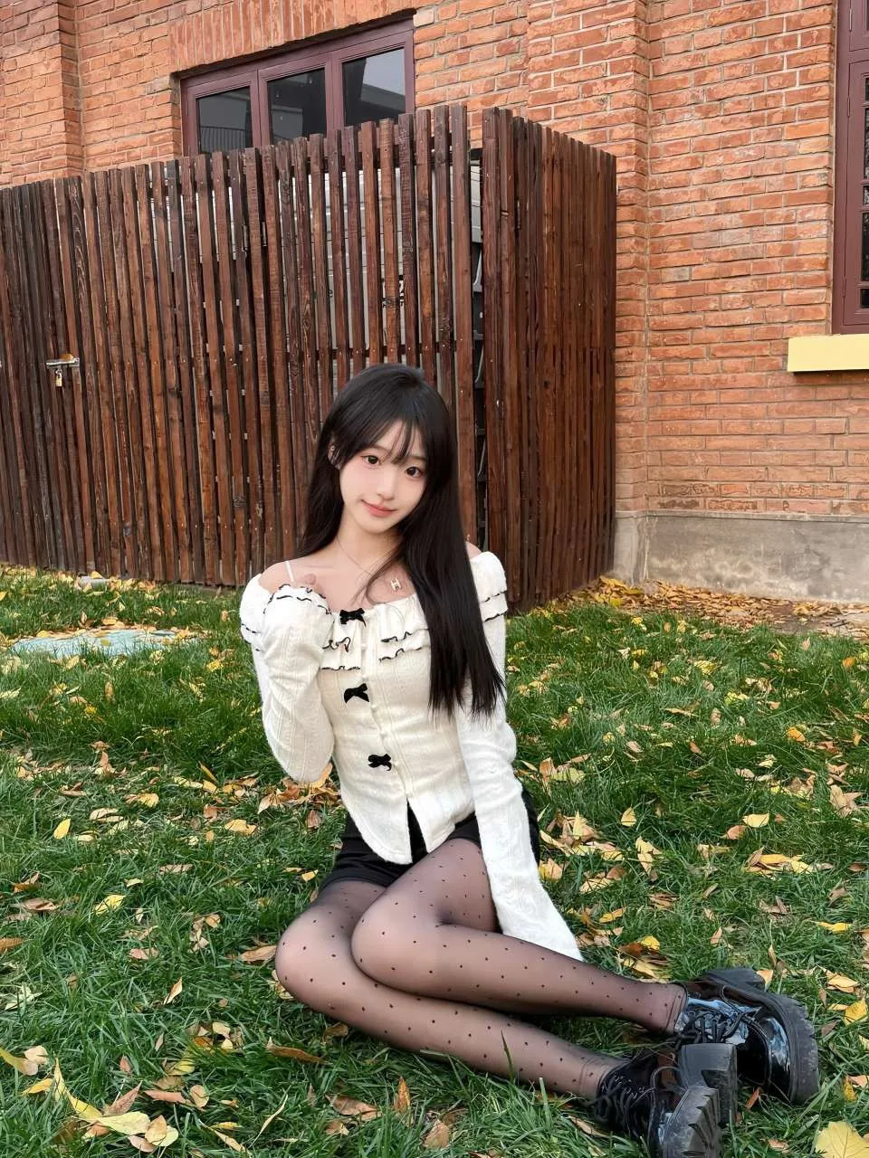 浦东台球🎱助教 周周 Gallery 3