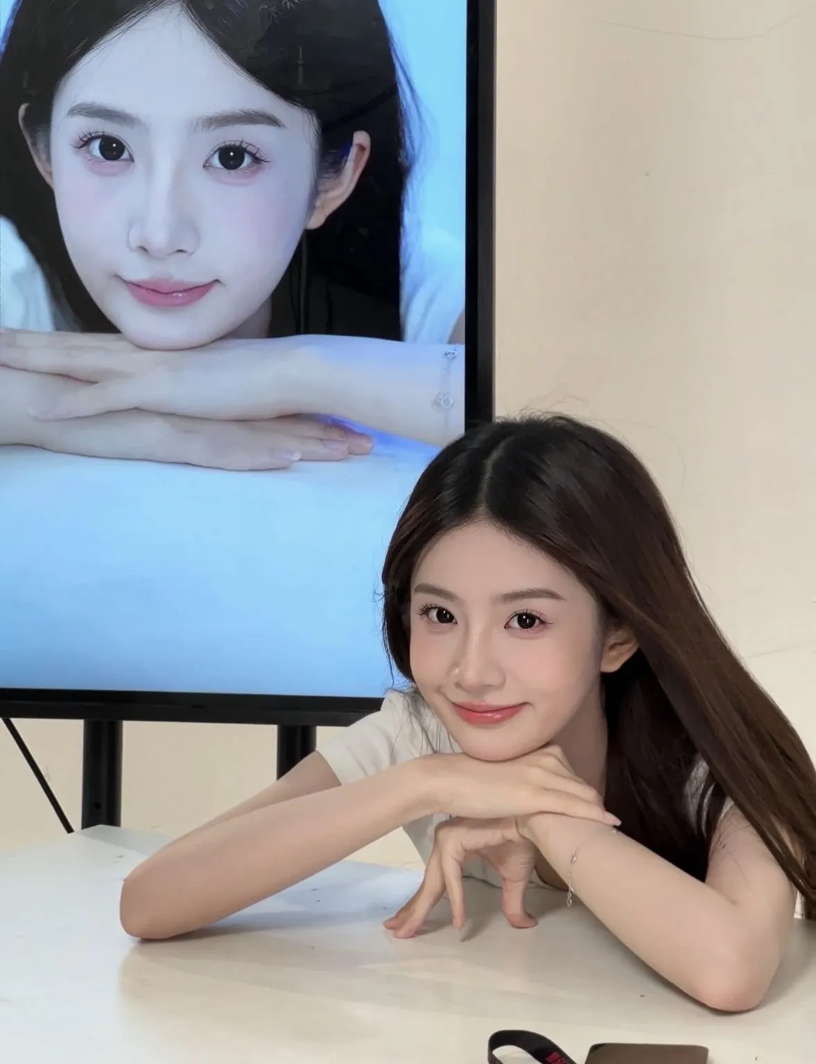 Y4520-豆豆 普陀硬五网红博主 Gallery 4