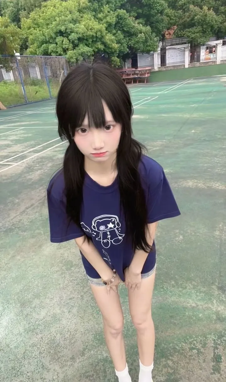 浦东07戴小慧反差婊 粉嫩紧🉑🐍吻萝莉音甜 Gallery 1
