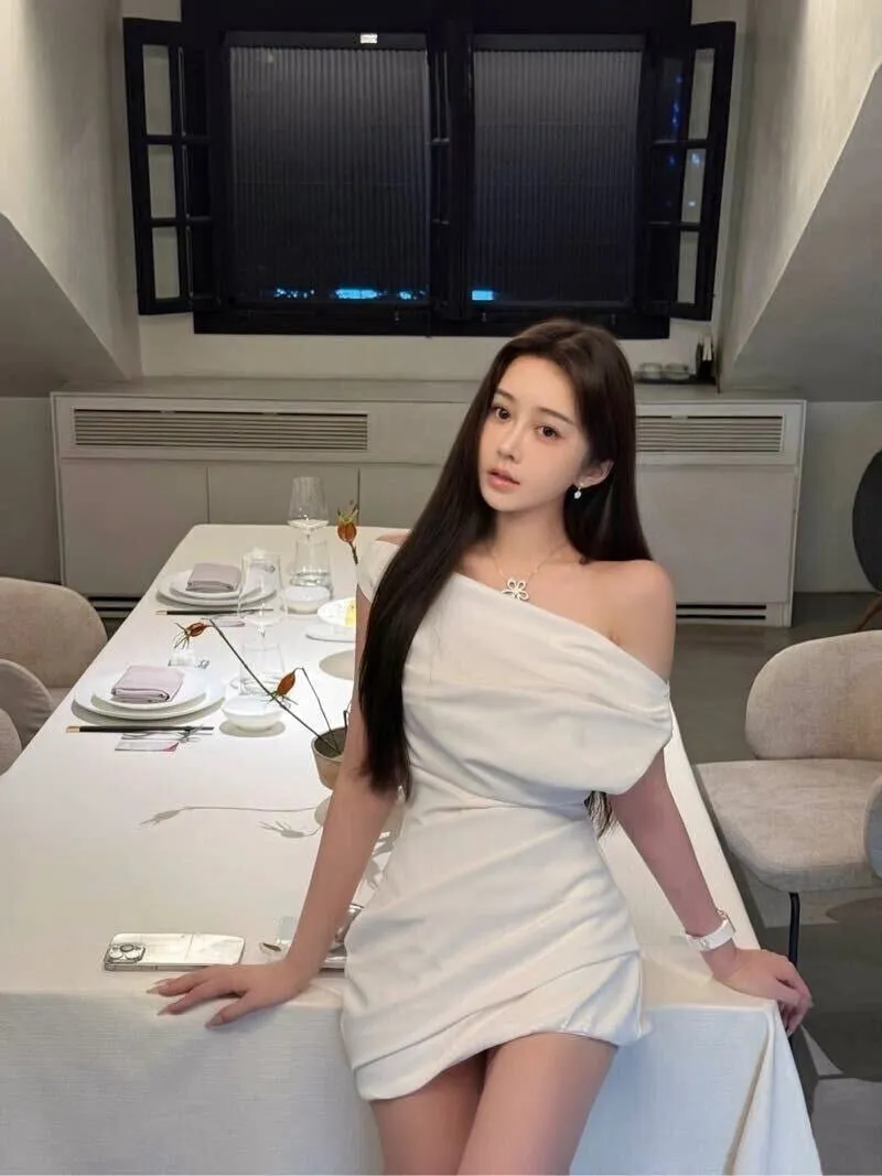 水蛇腰前凸后翘 吖吖 Gallery 4