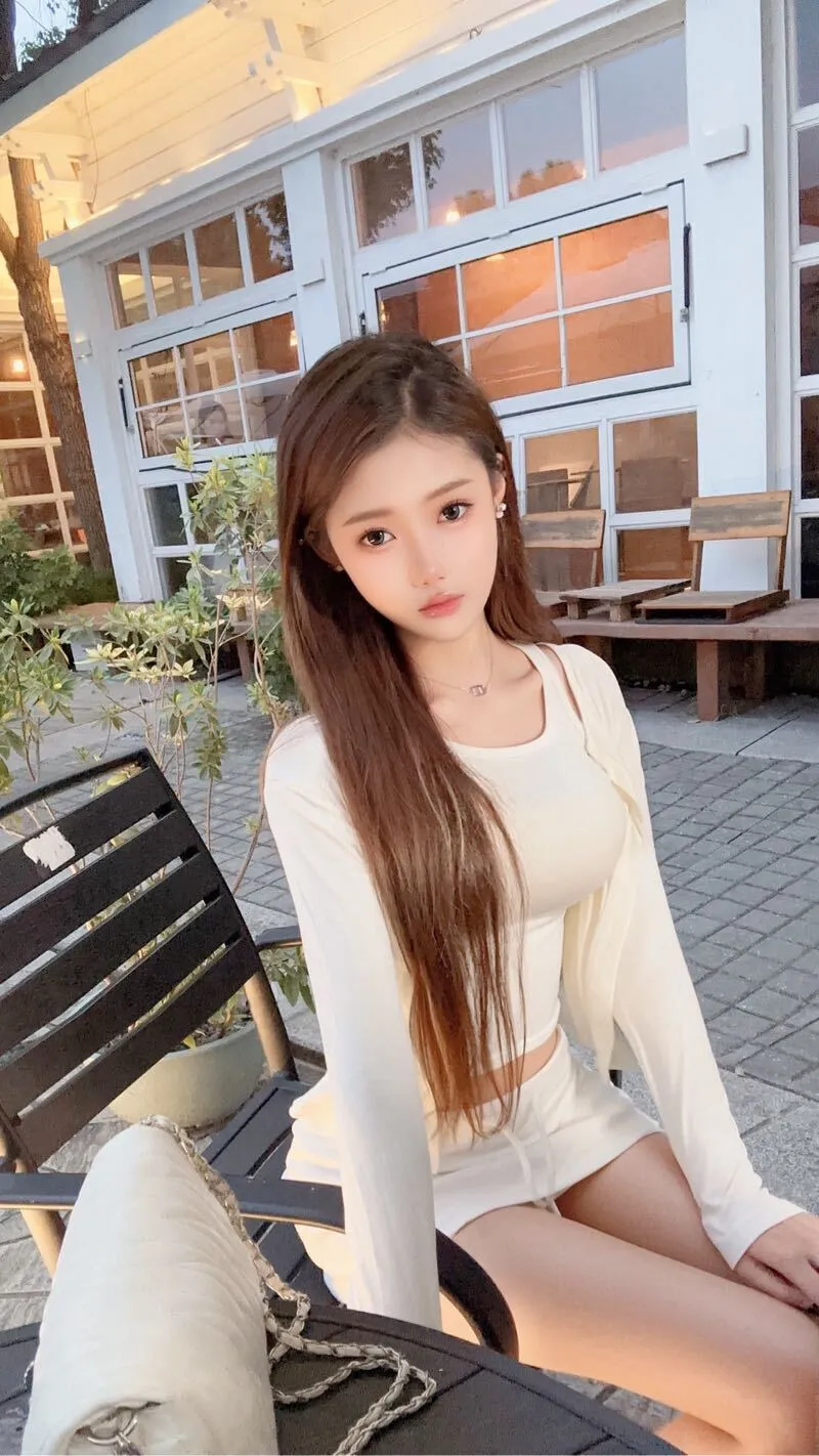 普陀07团团刚下海碧玺白小纯主动骚萝莉 Gallery 3