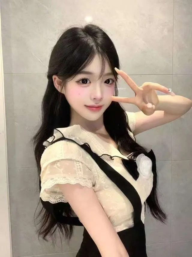 嘀嗒🏠极品纯欲学生暖暖 Gallery 4