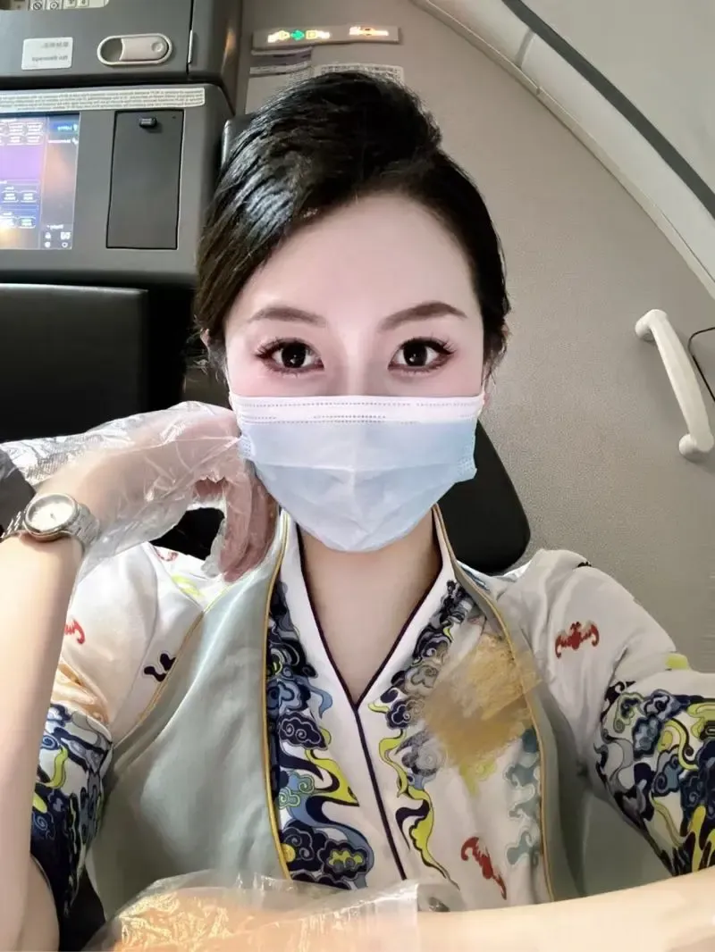 上海 海航空姐 真实在飞空姐 学历本科 Gallery 6