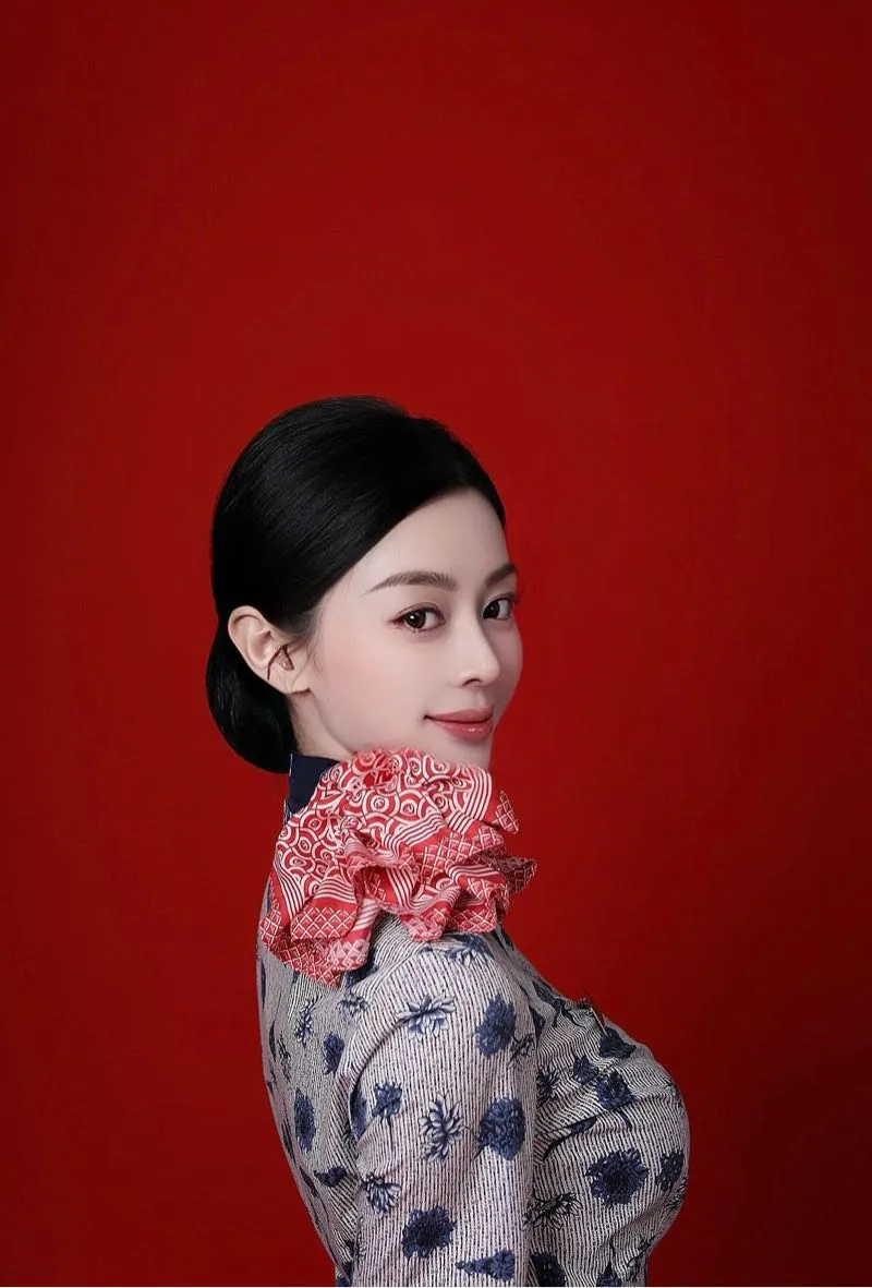 092东航空乘纯欲妹 Gallery 4