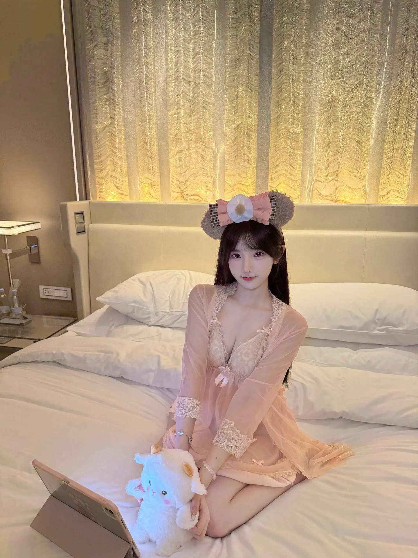 宝山短剧演员 泡泡芙 Gallery 1