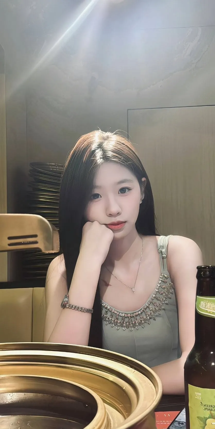 高质量 刚下海新人 模特兼职 08云舒 Gallery 1