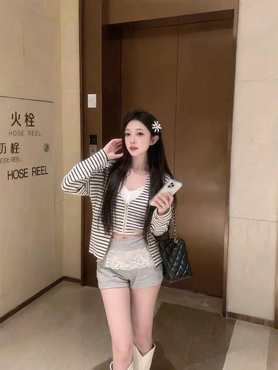 松江08莎莎，人美声甜，真人真照，首开