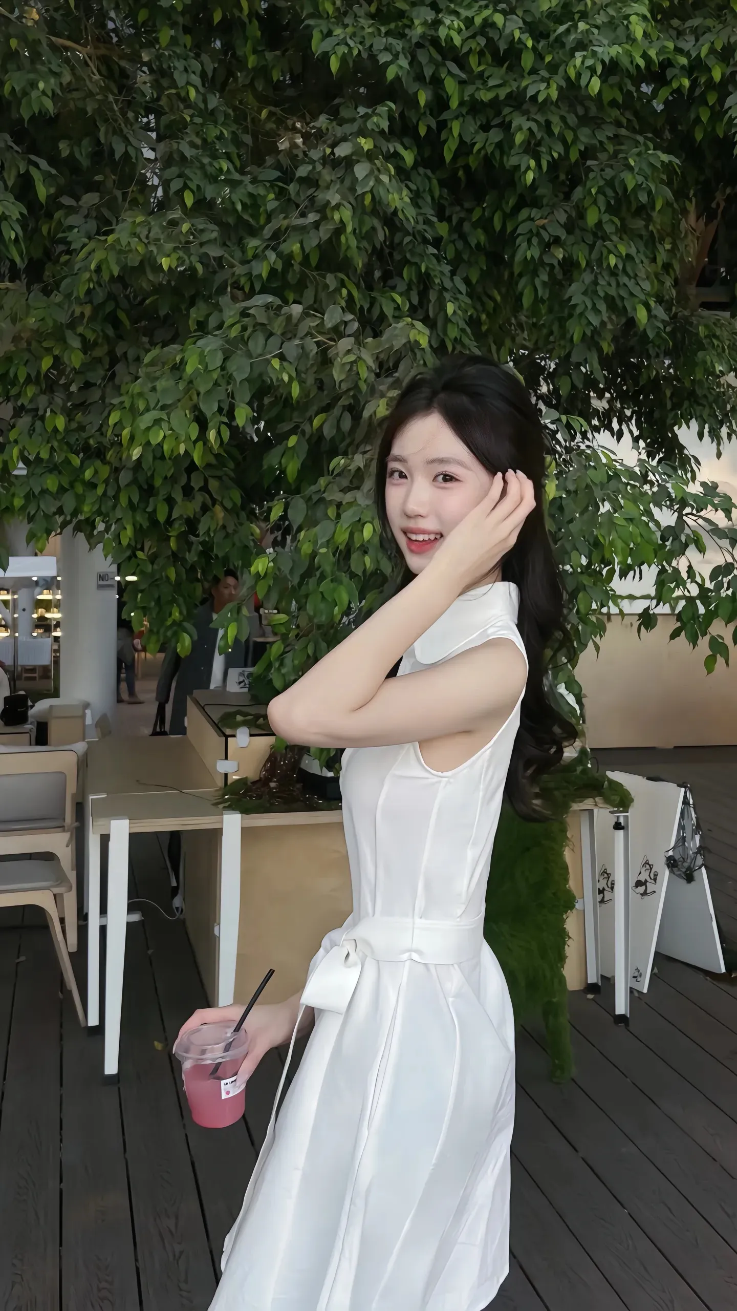 a111🦜抖音百万粉可查网红学生 Gallery 1