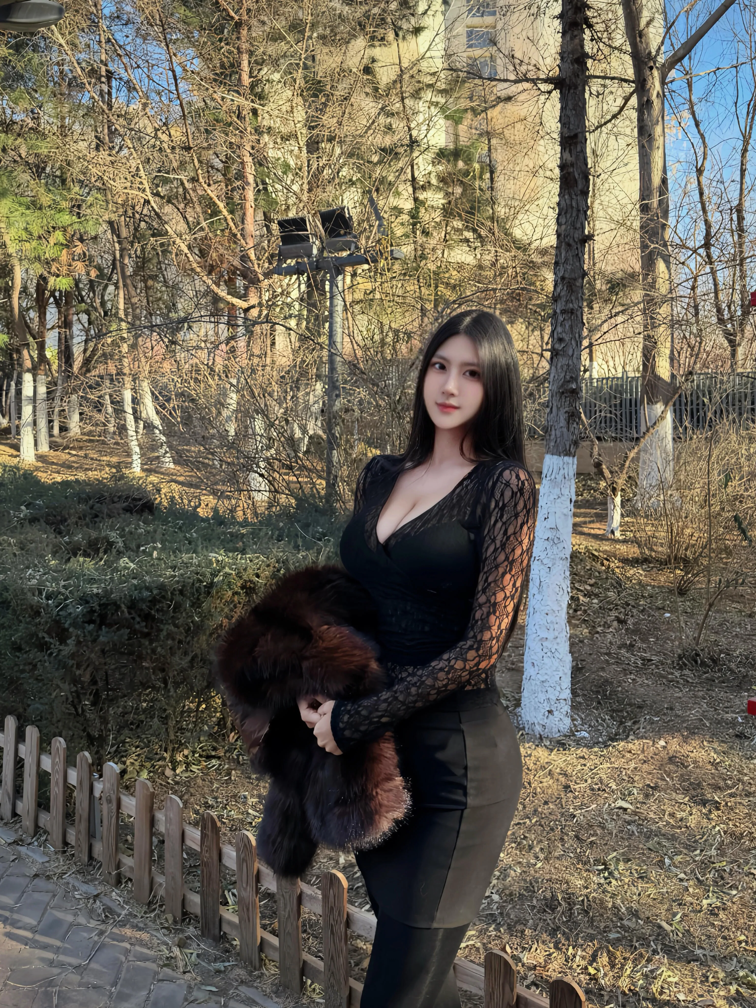 浦东 桃桃🍑 蜜桃臀 饱满胸 Gallery 6