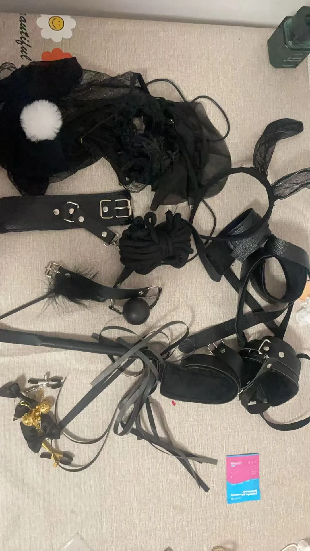 闵行极品小骚货纯三通，无套，SM,CP。 Gallery 2