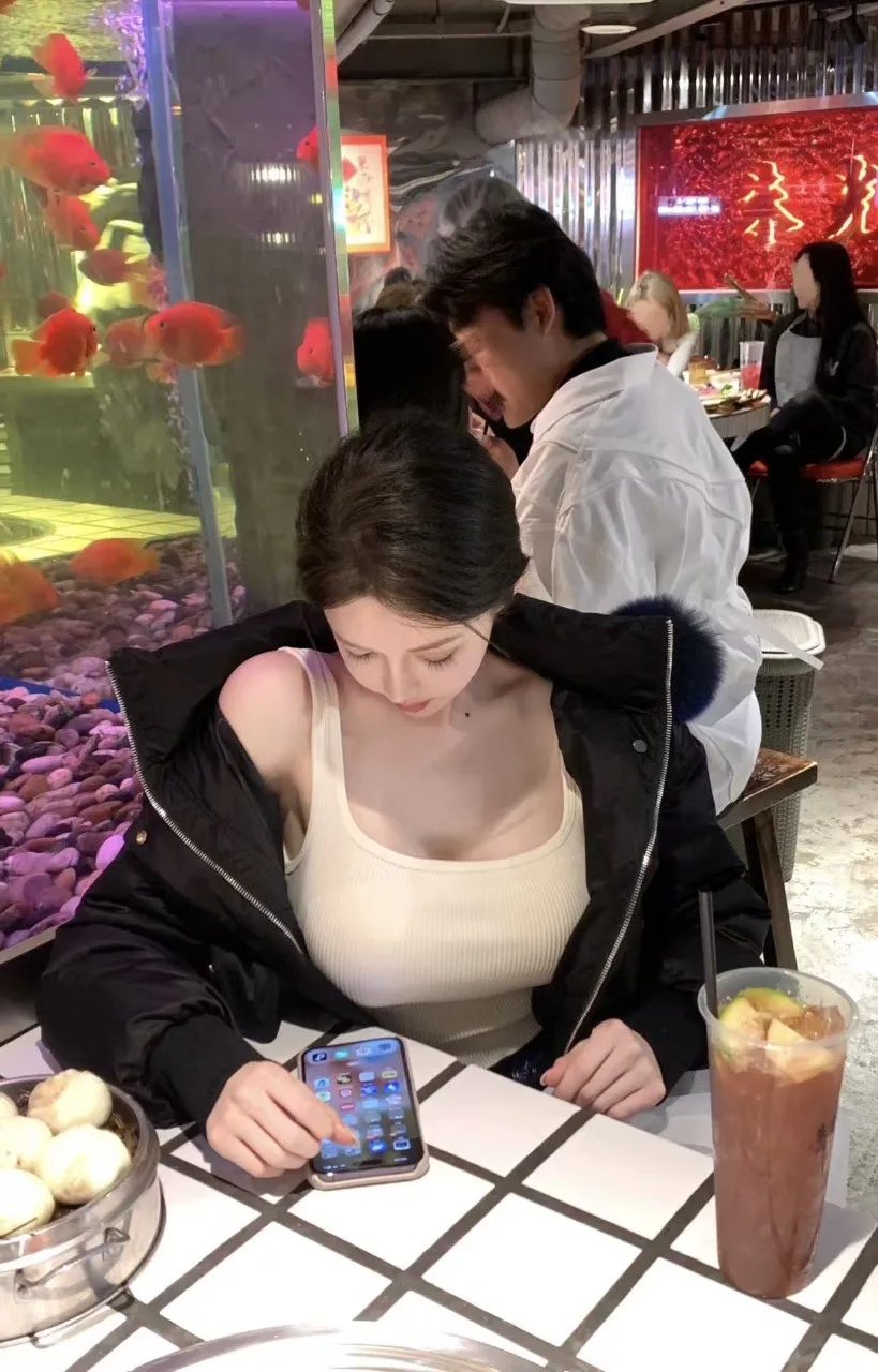 Y4357C-170 浦东硬五国外留学生 畫廊 3