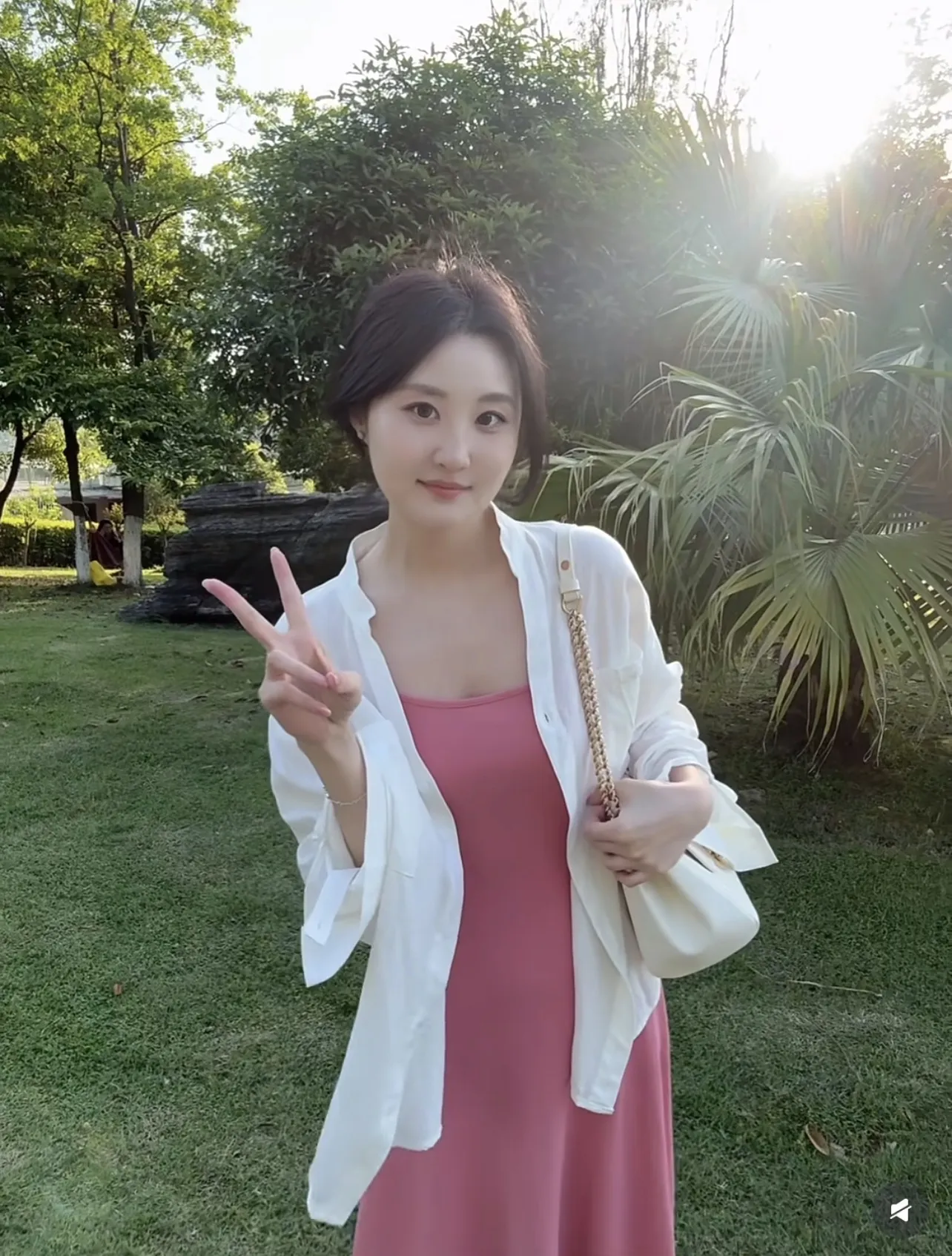 极品白小纯诗凡