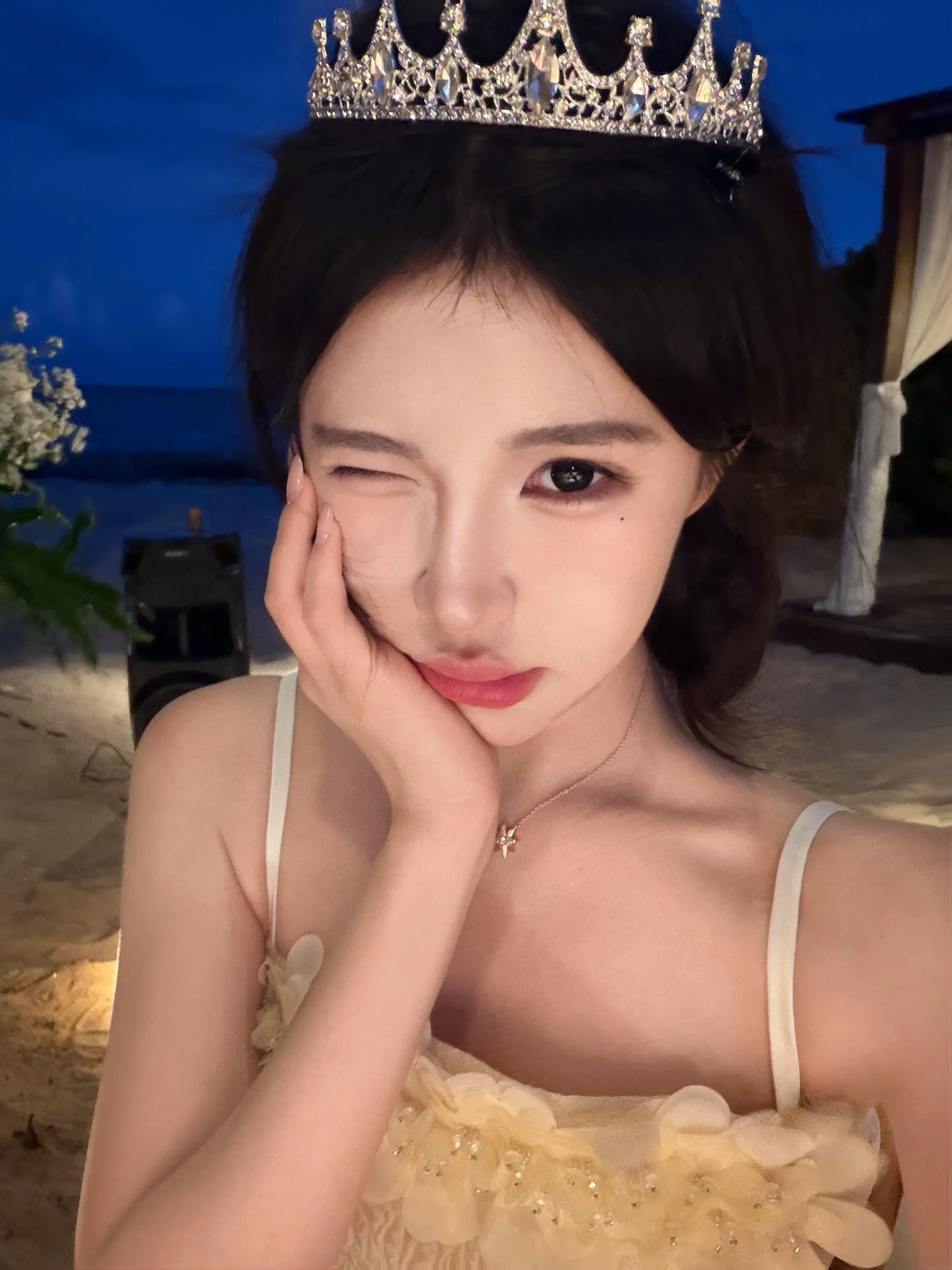 a256🦜只外出 Gallery 1