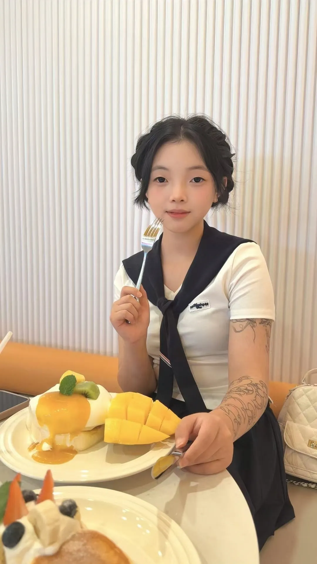 新人 闵行08布丁 清纯萝莉(已体检) Gallery 6