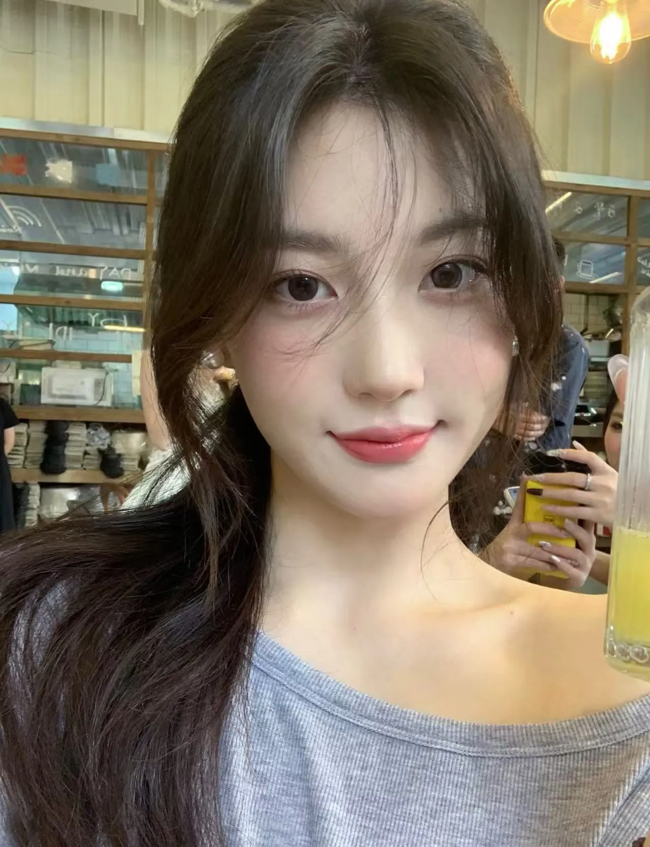 a051🦜上海师大在校生学生 Gallery 1