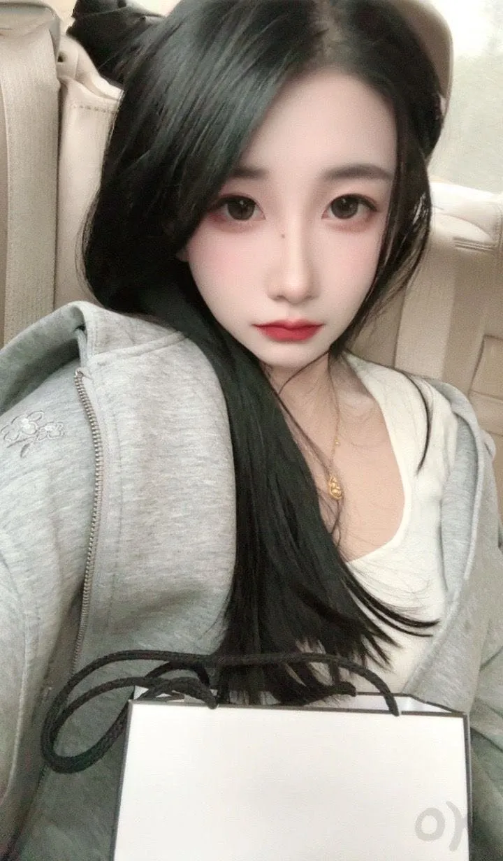 七七妹妹 温柔腼腆型【可🈚️🍑】 Gallery 4