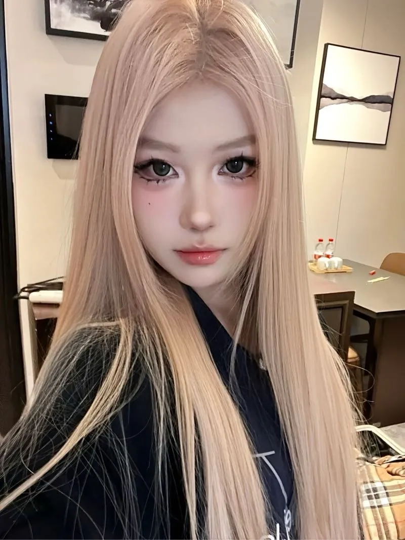 静安 麦兜兜 06年嫩妹服务 Gallery 3