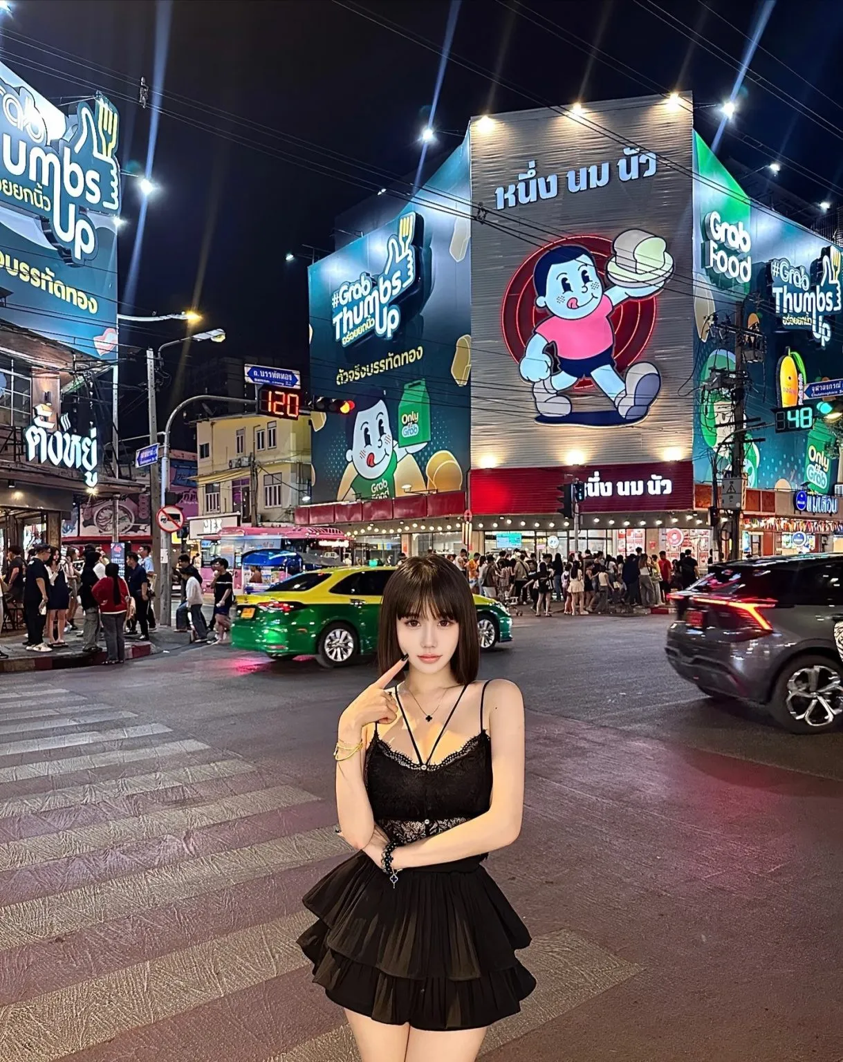 Y4079-中心铂庭静安极品短发甜妹 Gallery 6